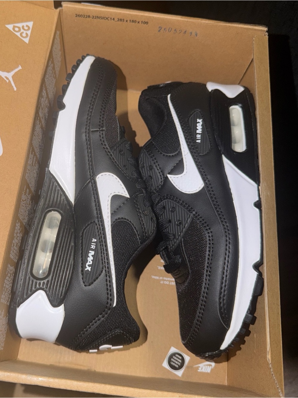NIKE AIR MAX 90 LIFESTYLE WOMEN'S SZ 6 DH8010-002  BLACK WHITE